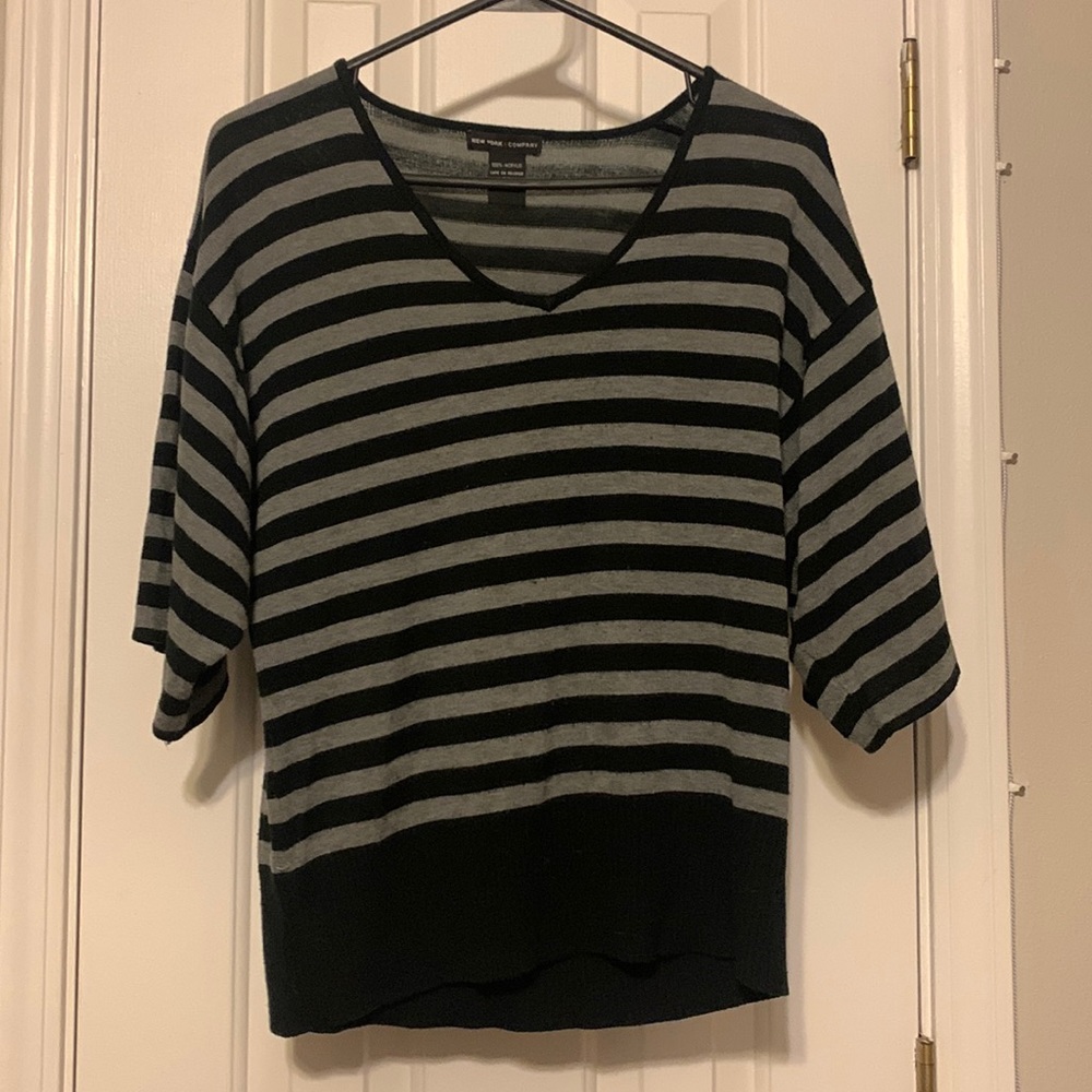 New York and Company short sleeve sweater
